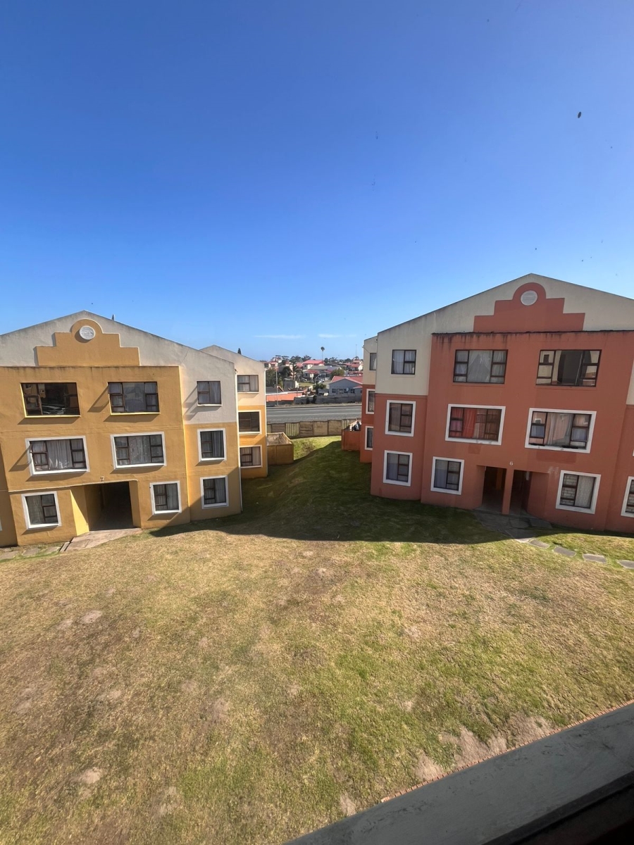 2 Bedroom Property for Sale in Amalinda Eastern Cape